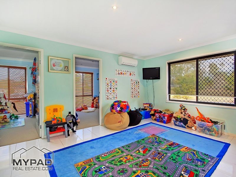 19 Gum Nut Ct, New Beith QLD 4124