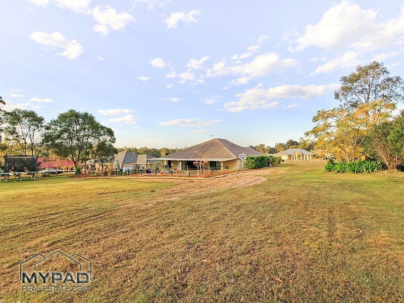 19 Gum Nut Ct, New Beith QLD 4124