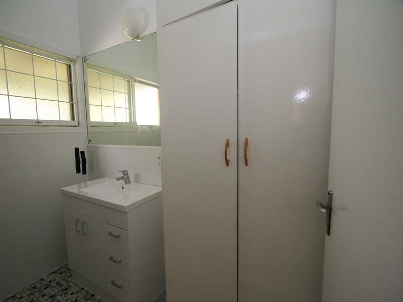 18 Grout Street, Macgregor QLD 4109