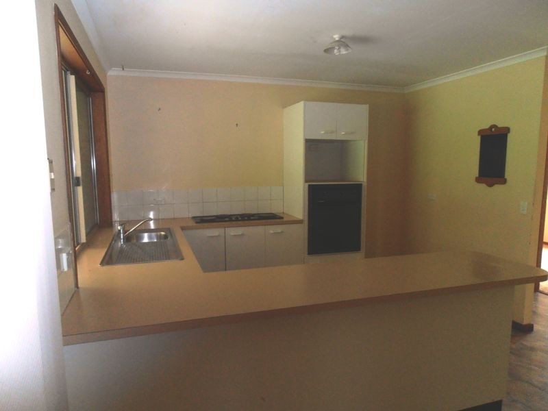 38 John St, Jimboomba QLD 4280