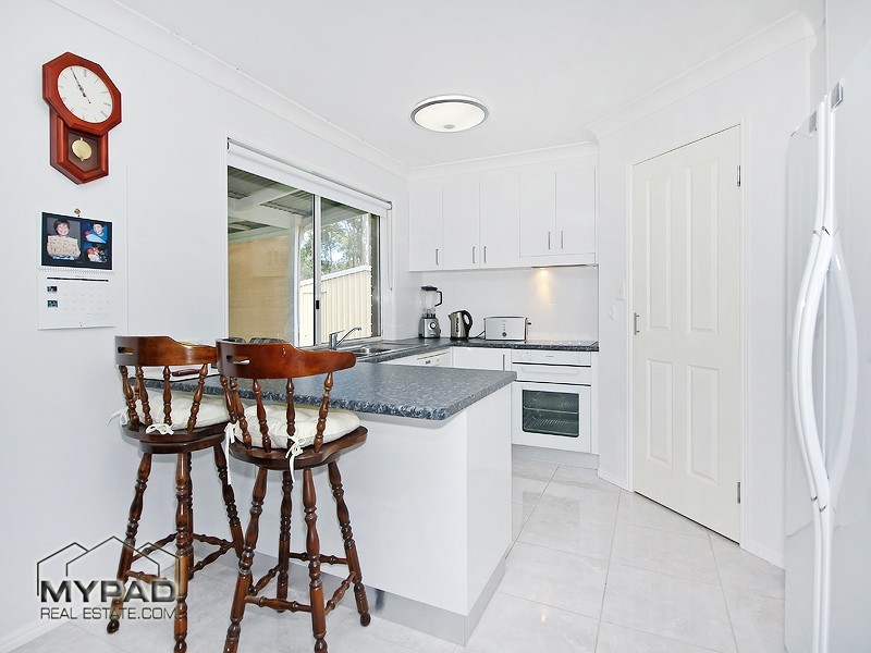 15 CHLOE DRIVE, Munruben QLD 4125