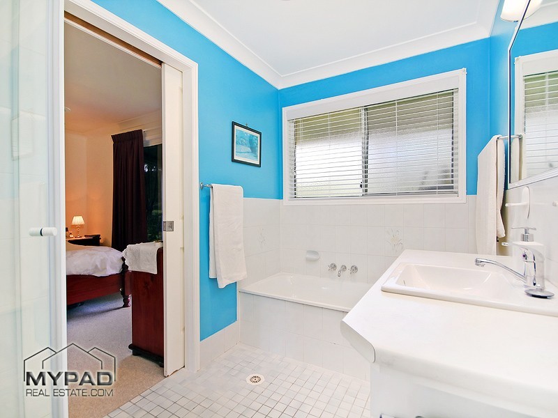 15 CHLOE DRIVE, Munruben QLD 4125