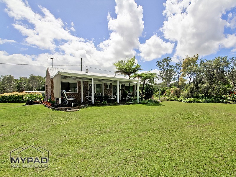 15 CHLOE DRIVE, Munruben QLD 4125