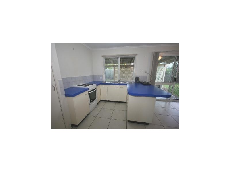 10 Salix Court, Crestmead QLD 4132