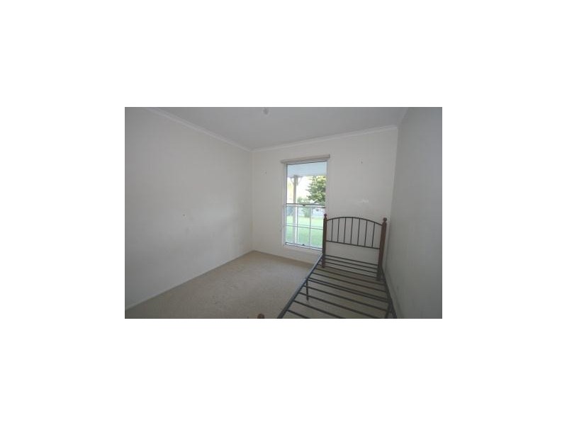 10 Salix Court, Crestmead QLD 4132