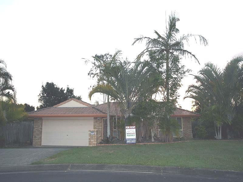 10 Lewis Place, Calamvale QLD 4116