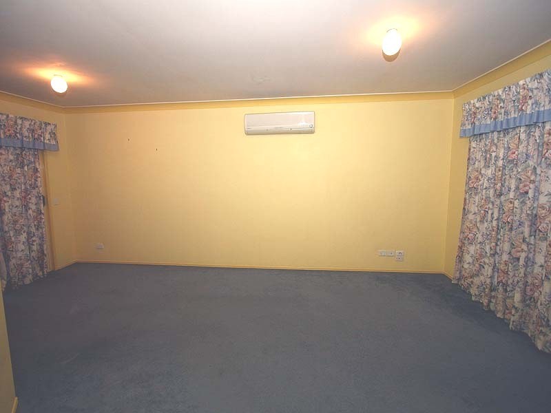 10 Lewis Place, Calamvale QLD 4116