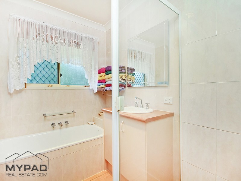 23-25 Sandalwood Ct, Jimboomba QLD 4280