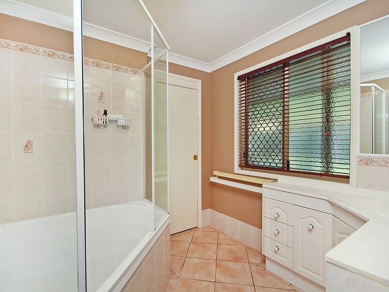 33 Boulia St, Greenbank QLD 4124