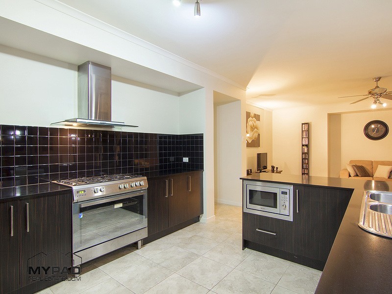 77-79 Tully Connection Road, Greenbank QLD 4124