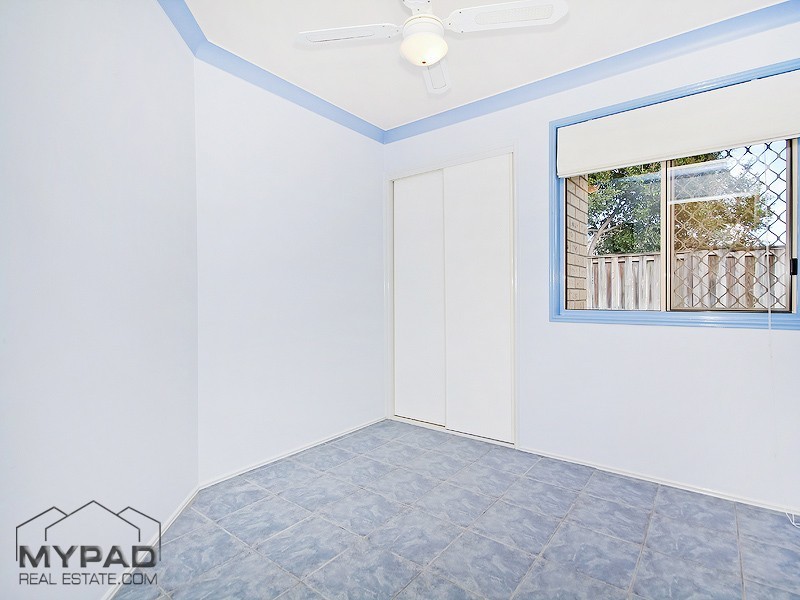 10 Lewis Place, Calamvale QLD 4116