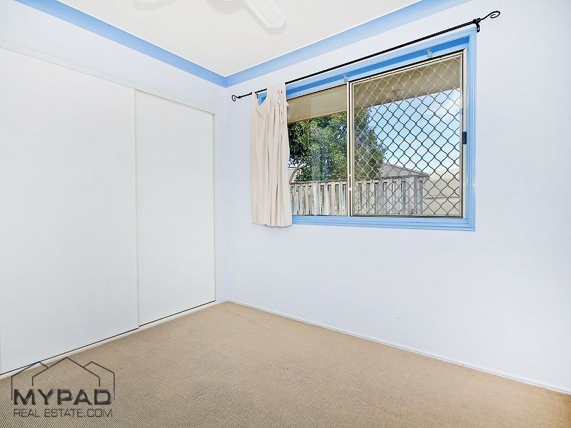 10 Lewis Place, Calamvale QLD 4116