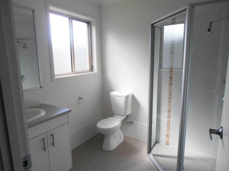 43 Paradise Rd, Slacks Creek QLD 4127