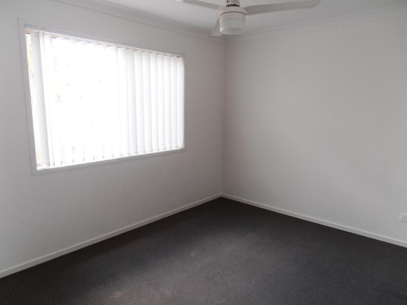 43 Paradise Rd, Slacks Creek QLD 4127