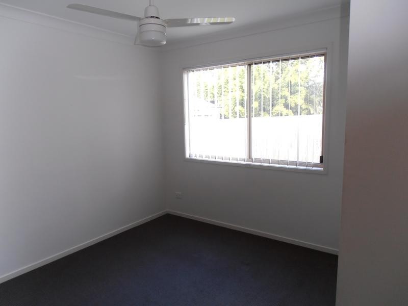 43 Paradise Rd, Slacks Creek QLD 4127