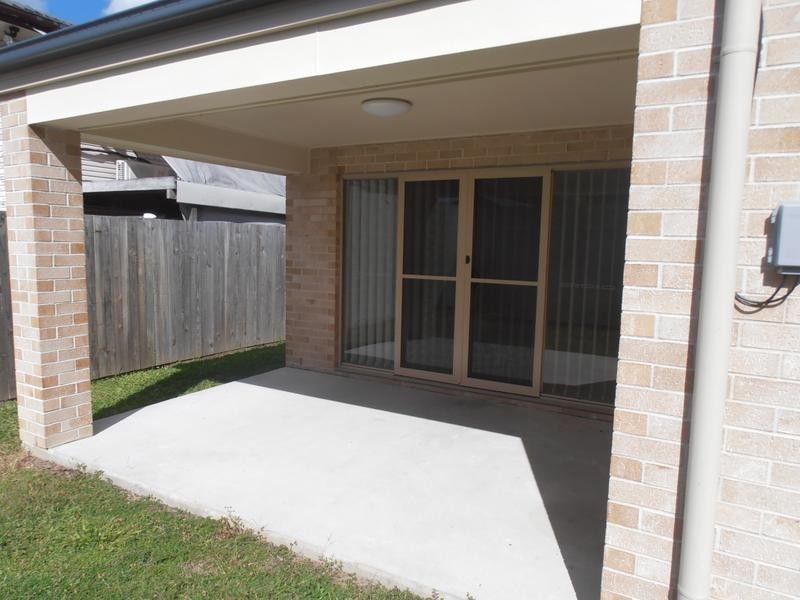 43 Paradise Rd, Slacks Creek QLD 4127