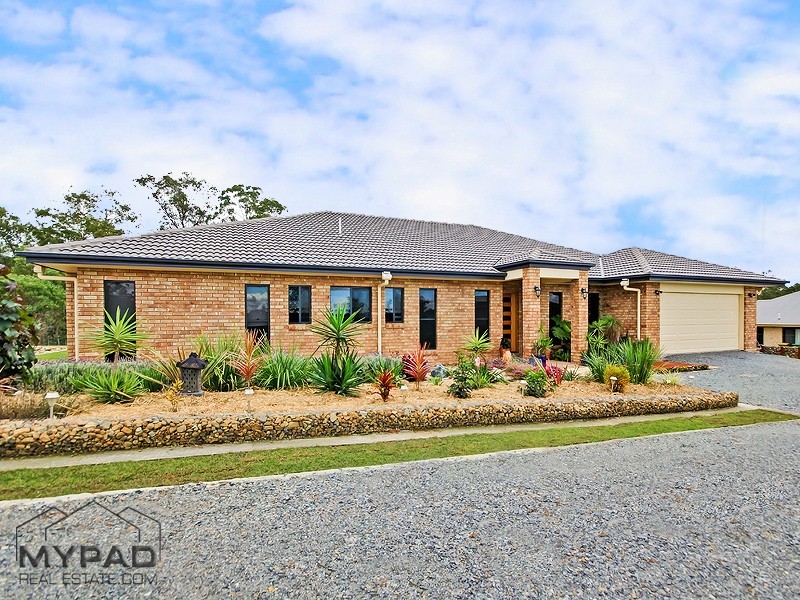 104-106 Platypus Dr, Greenbank QLD 4124