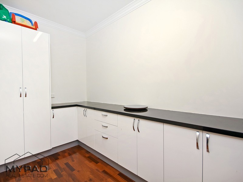 104-106 Platypus Dr, Greenbank QLD 4124