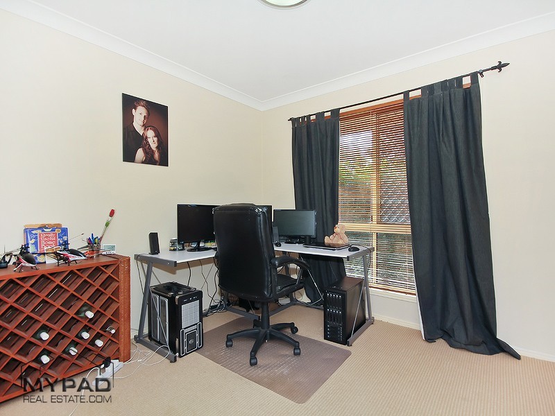 12 Wisdom Way, Crestmead QLD 4132