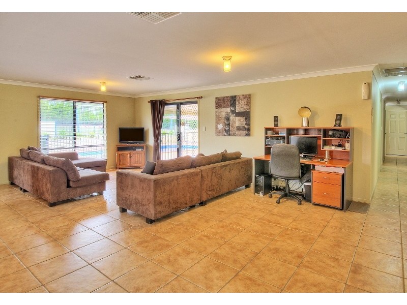 106 Laurina, New Beith QLD 4124