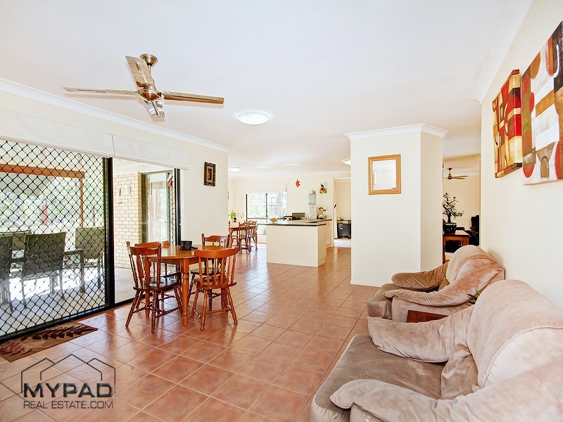 16 Eland Drive, Greenbank QLD 4124