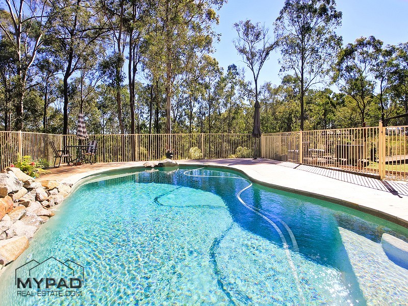 16 Eland Drive, Greenbank QLD 4124