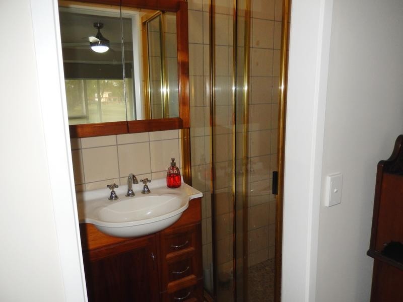 22-24 Raglan Rd, Greenbank QLD 4124