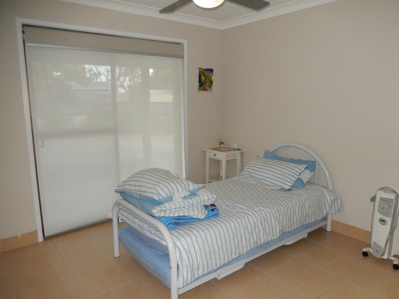 22-24 Raglan Rd, Greenbank QLD 4124
