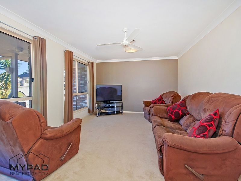 7-11 Tallowood Pl, Jimboomba QLD 4280