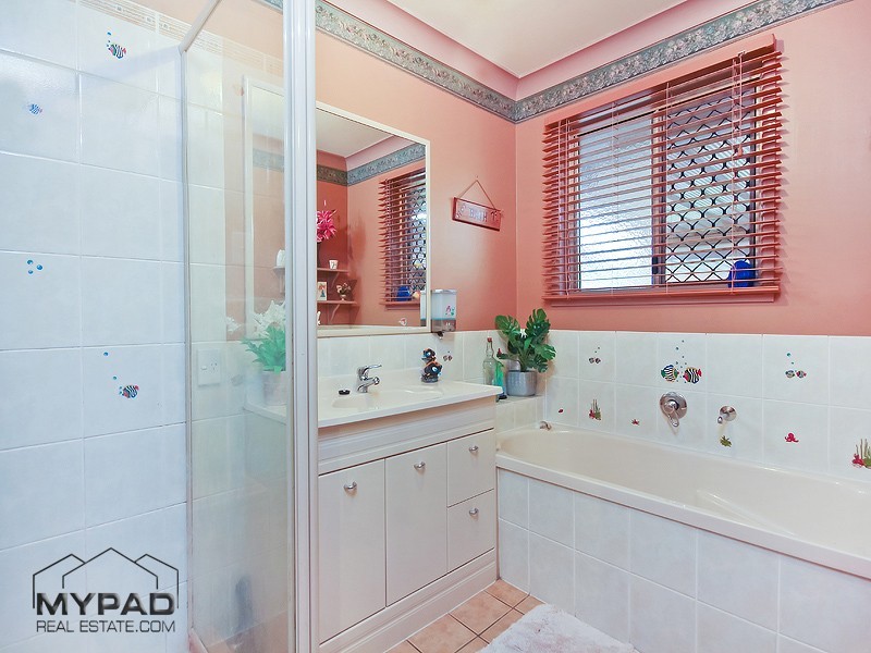 2-8 Pepperina Drive, Stockleigh QLD 4280