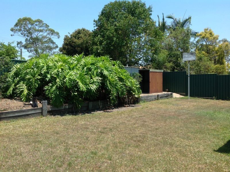 27 Dryade Street, Regents Park QLD 4118