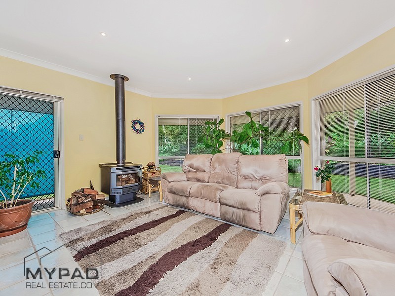 9-13 Frogmouth, New Beith QLD 4124