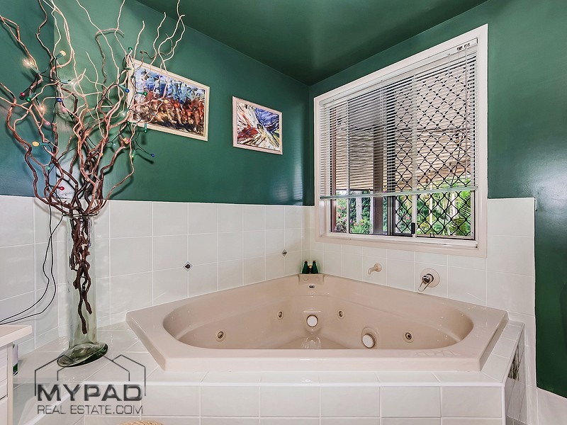 9-13 Frogmouth, New Beith QLD 4124