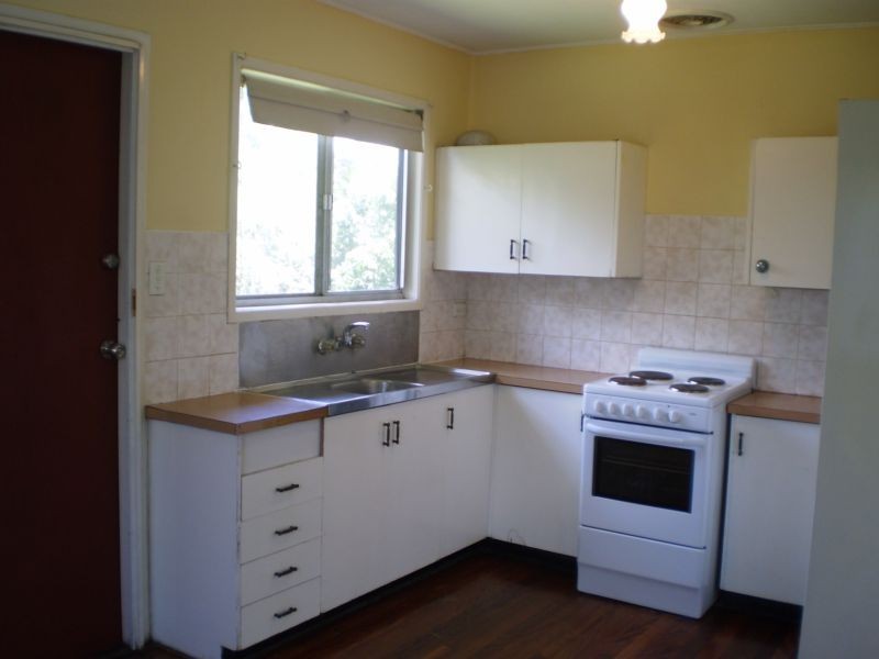 22 Myra Street, Kingston QLD 4114