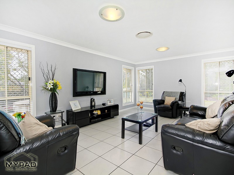 43 -45 Wallaroo Court, Greenbank QLD 4124