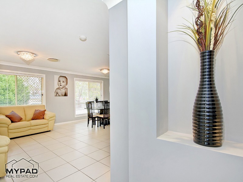 43 -45 Wallaroo Court, Greenbank QLD 4124