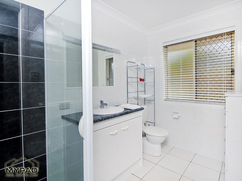 43 -45 Wallaroo Court, Greenbank QLD 4124