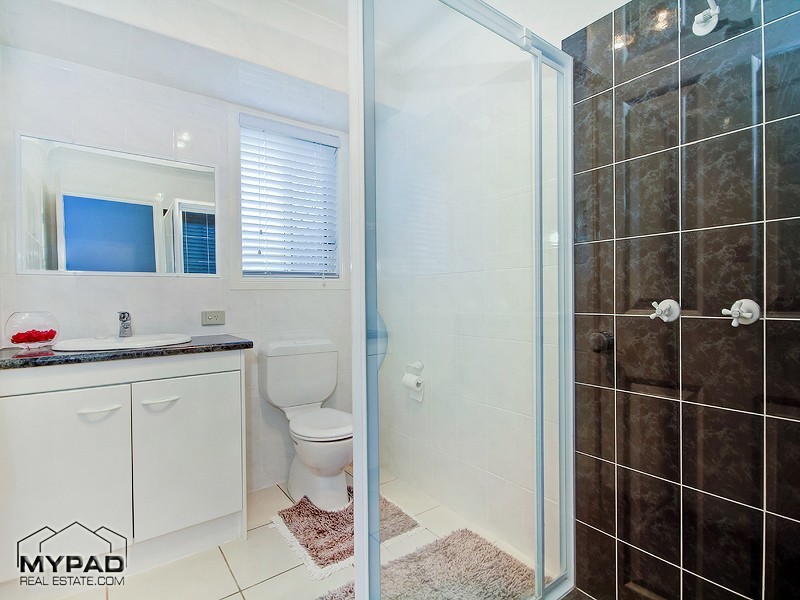 43 -45 Wallaroo Court, Greenbank QLD 4124