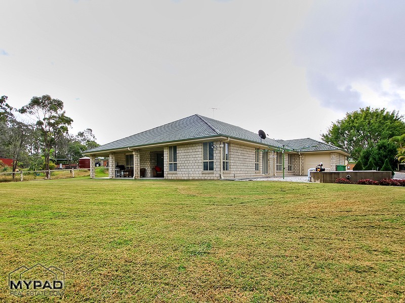 43 -45 Wallaroo Court, Greenbank QLD 4124