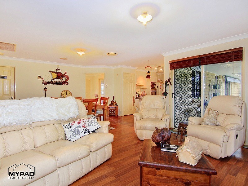 32 -36 John Collins Drive, Mundoolun QLD 4285