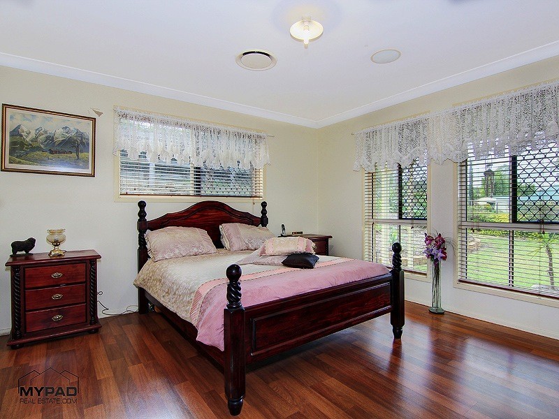 32 -36 John Collins Drive, Mundoolun QLD 4285