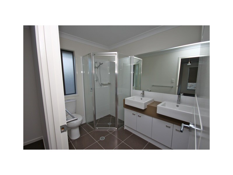12 Pelsart Place, Jimboomba QLD 4280