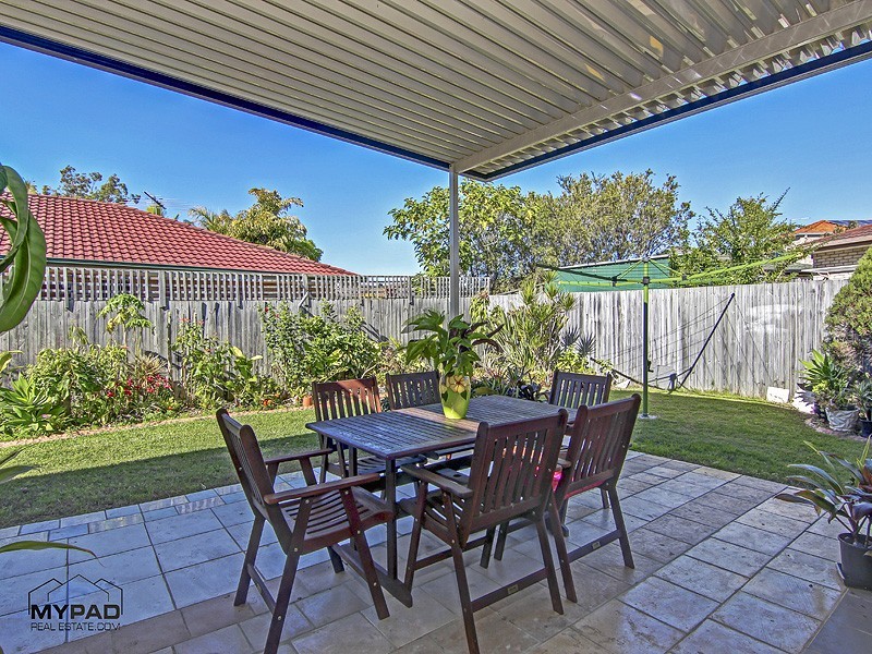 137 Glenfield Street, Parkinson QLD 4115