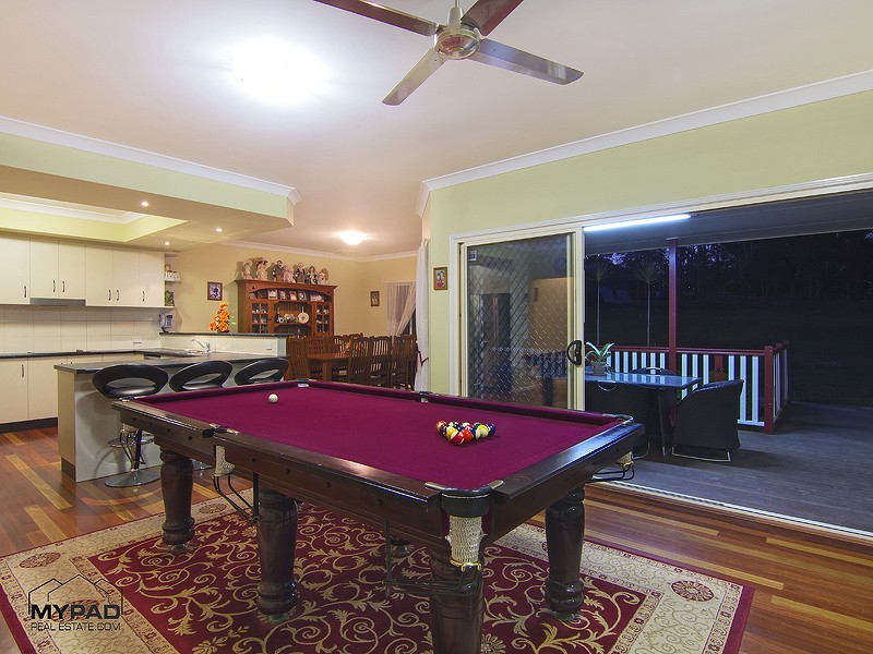 60 Bowerbird Close, Greenbank QLD 4124