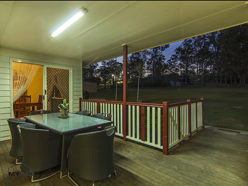 60 Bowerbird Close, Greenbank QLD 4124