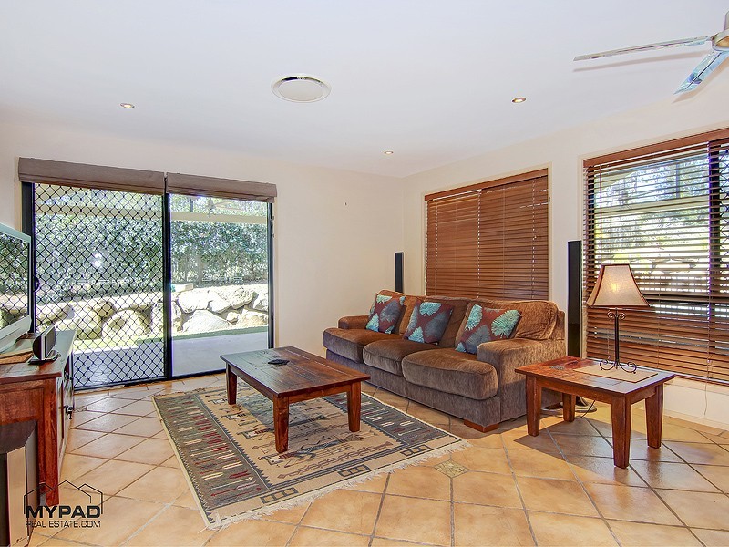 20 Waratah Place, Cedar Vale QLD 4285