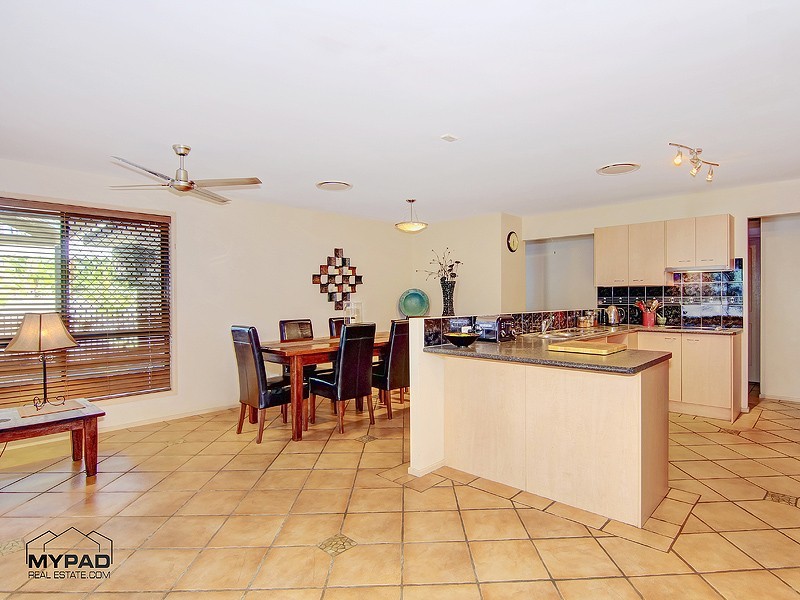 20 Waratah Place, Cedar Vale QLD 4285