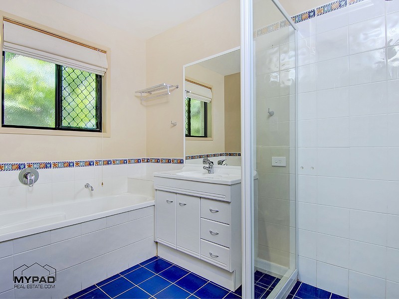 20 Waratah Place, Cedar Vale QLD 4285