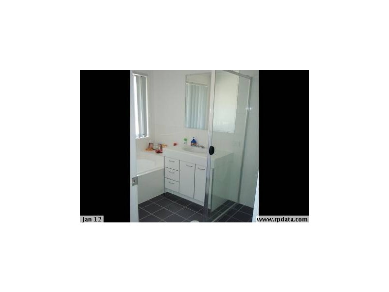 12 Whitehall St, Browns Plains QLD 4118