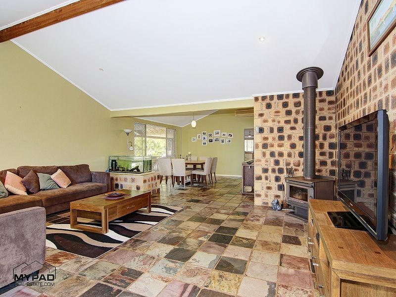2 Wynne Road, Jimboomba QLD 4280